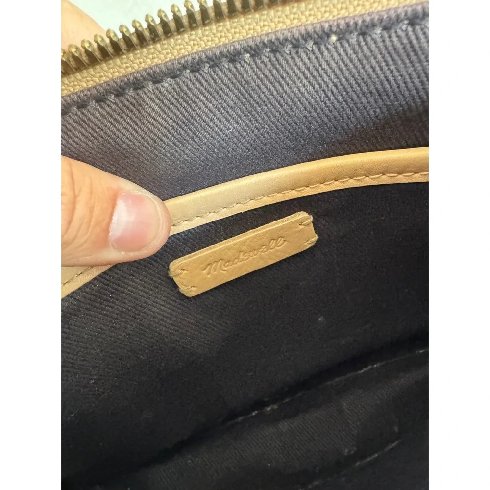 Madewell tan 